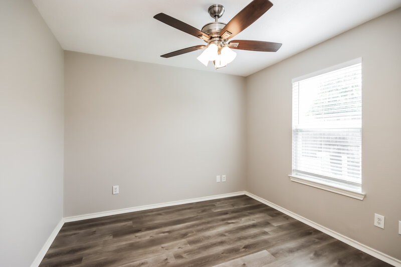 1,580/Mo, 12414 Shepherds Way Houston, TX 77066 Misc View 10