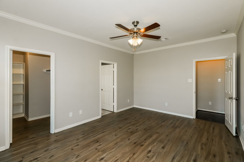 2,295/Mo, 23006 Silver Linden Ct Tomball, TX 77375 Main Bedroom View 2
