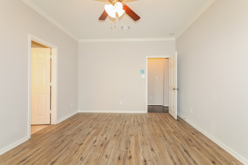 2,425/Mo, 23006 Silver Linden Ct Tomball, TX 77375 Main Bedroom View 2