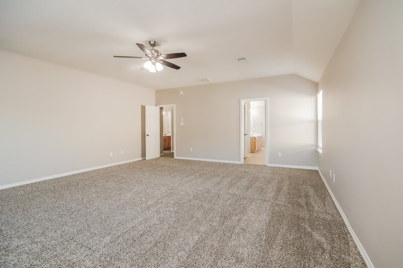 2,510/Mo, 2727 Thompson Creek Dr Houston, TX 77067 Main Bedroom View 2