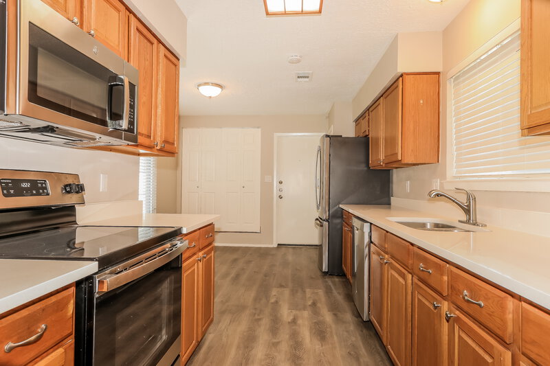 1,995/Mo, 4703 Owens Creek Ln Spring, TX 77388 Kitchen View