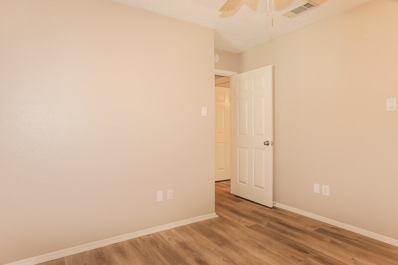 1,995/Mo, 4703 Owens Creek Ln Spring, TX 77388 Bedroom View
