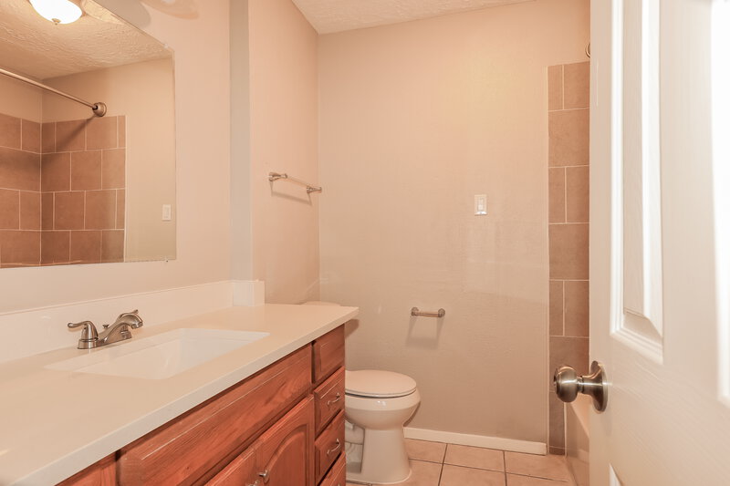 1,995/Mo, 4703 Owens Creek Ln Spring, TX 77388 Bathroom View