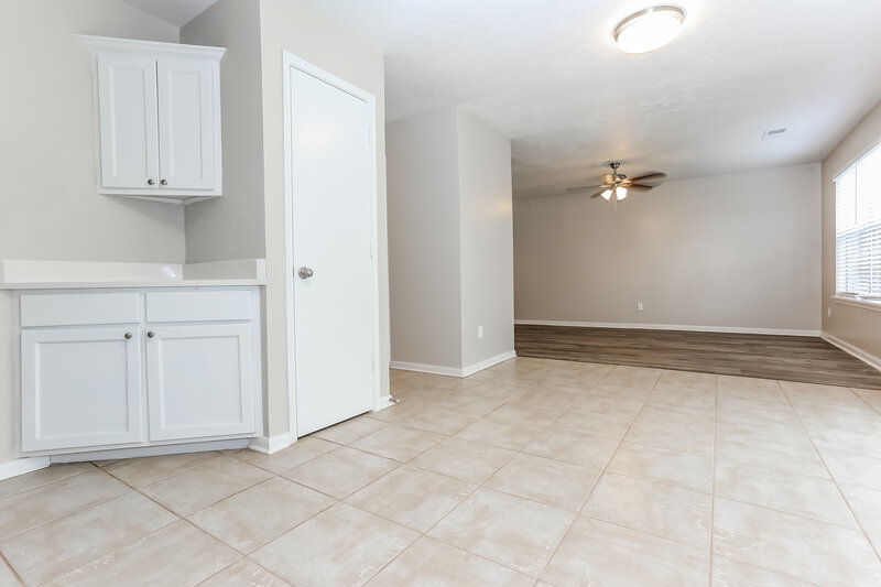 2,100/Mo, 11810 Kewalo Basin Ln Houston, TX 77034 Breakfast Nook View