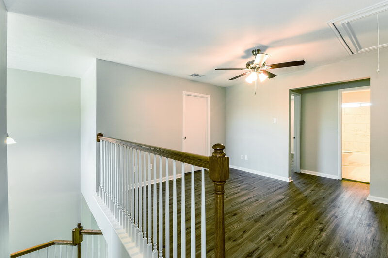 2,485/Mo, 8947 Doak Ln Houston, TX 77075 Loft View