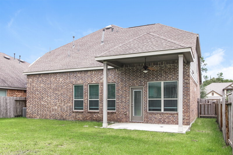 1,985/Mo, 23434 Banksia Dr New Caney, TX 77357 Rear View 2