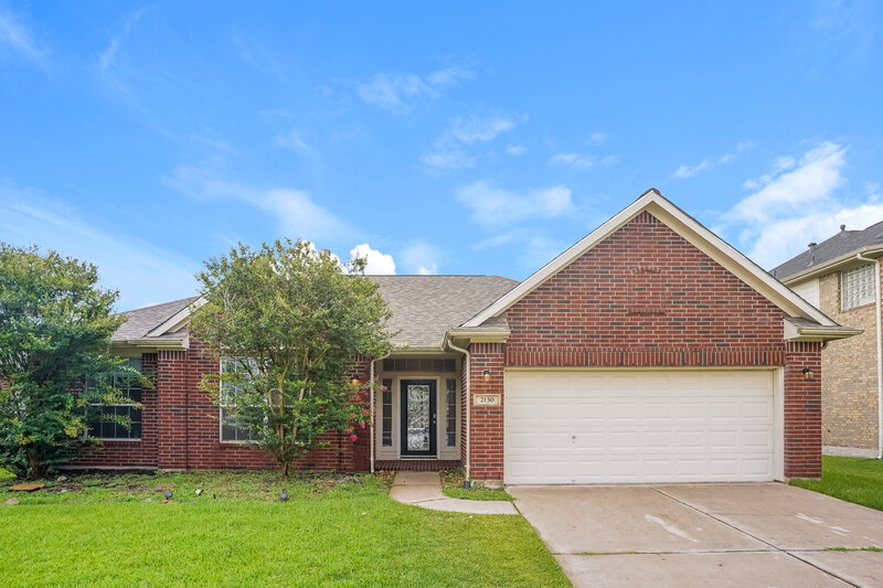 2,605/Mo, 2130 Pelican Landing Ct League City, TX 77573 External View