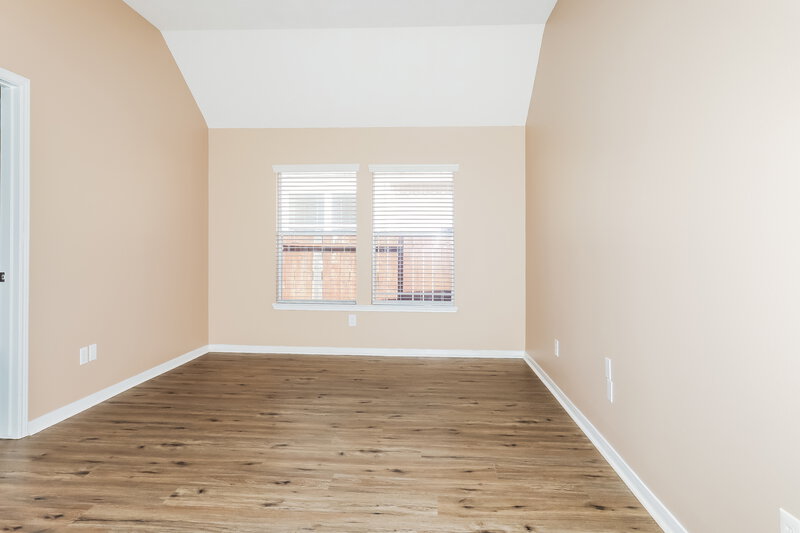 2,180/Mo, 9130 Night Beacon Point Dr Spring, TX 77379 Main Bedroom View