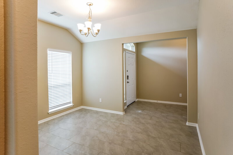 2,210/Mo, 1902 Walnut Green Cir Rosenberg, TX 77471 Dining Room View