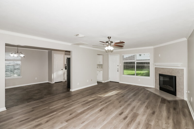 2,140/Mo, 3615 Rolling Springs Ln Katy, TX 77449 Living Room View