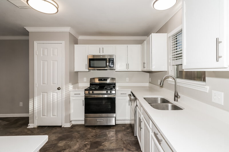 2,140/Mo, 3615 Rolling Springs Ln Katy, TX 77449 Kitchen View