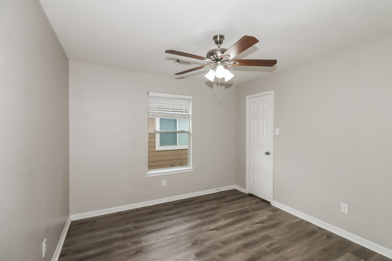 2,140/Mo, 3615 Rolling Springs Ln Katy, TX 77449 Bedroom View 2