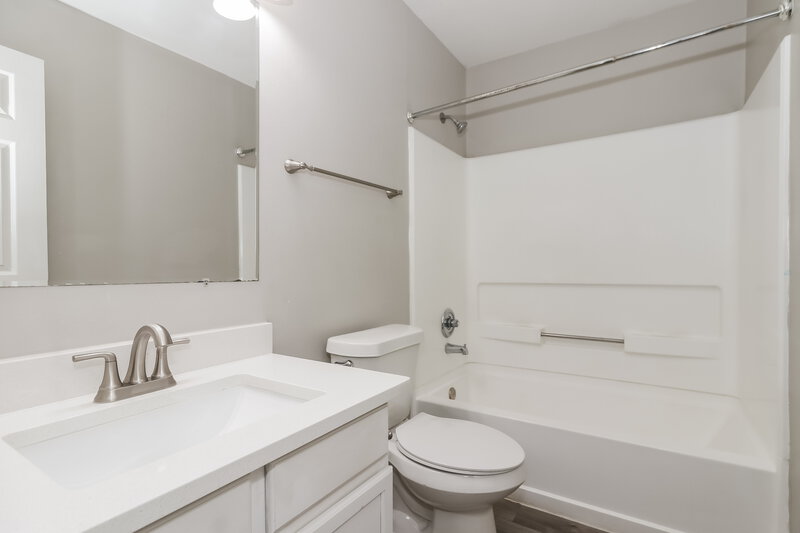 2,140/Mo, 3615 Rolling Springs Ln Katy, TX 77449 Bathroom View