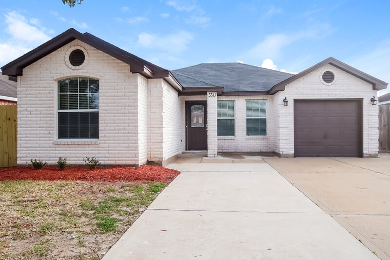 1,825/Mo, 5513 Rio Alamo St Rosharon, TX 77583 External View