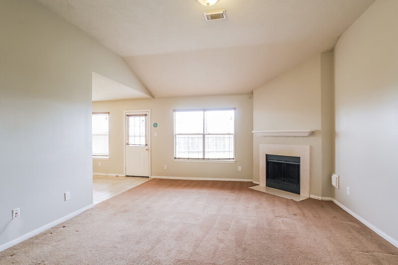 2,020/Mo, 28706 Fox Cyn Spring, TX 77386 Living Room View
