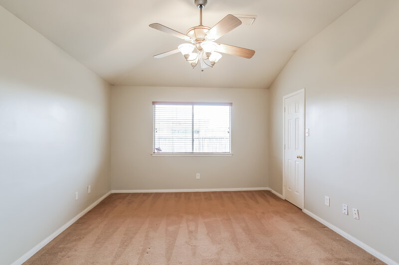 2,020/Mo, 28706 Fox Cyn Spring, TX 77386 Main Bedroom View