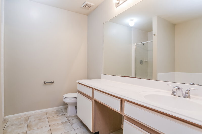 2,020/Mo, 28706 Fox Cyn Spring, TX 77386 Main Bathroom View