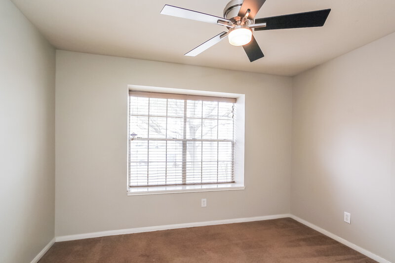 2,020/Mo, 28706 Fox Cyn Spring, TX 77386 Bedroom View 3