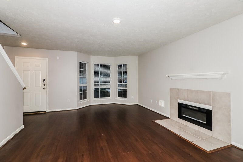 1,940/Mo, 18330 Atascocita Meadows Dr Humble, TX 77346 Living Room View