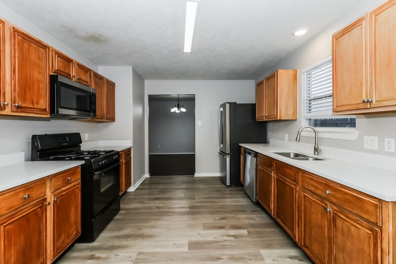 1,940/Mo, 18330 Atascocita Meadows Dr Humble, TX 77346 Kitchen View 2