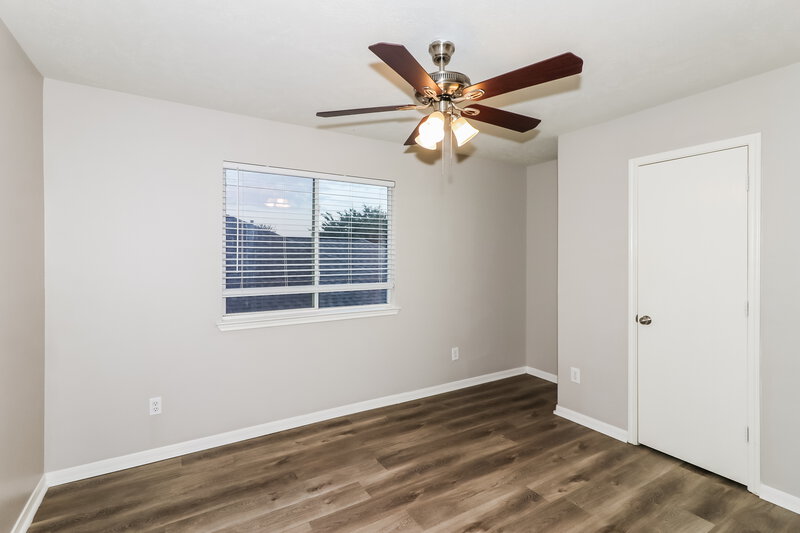 1,940/Mo, 18330 Atascocita Meadows Dr Humble, TX 77346 Bedroom View 2