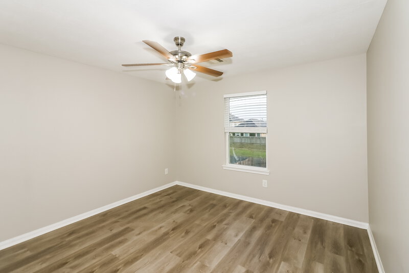 2,445/Mo, 9006 Sweet Blue Jasmine Ln Humble, TX 77338 Bedroom View 2