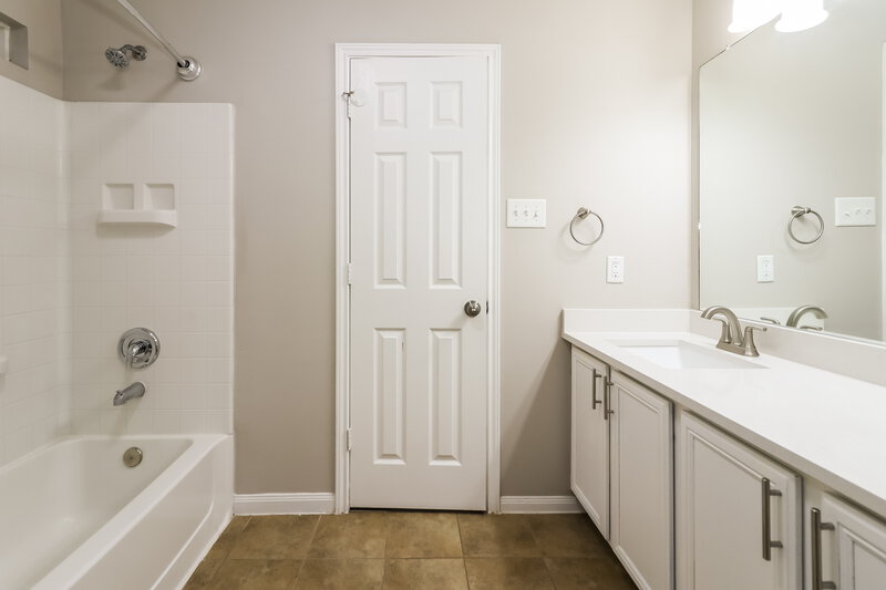 2,445/Mo, 9006 Sweet Blue Jasmine Ln Humble, TX 77338 Bathroom View