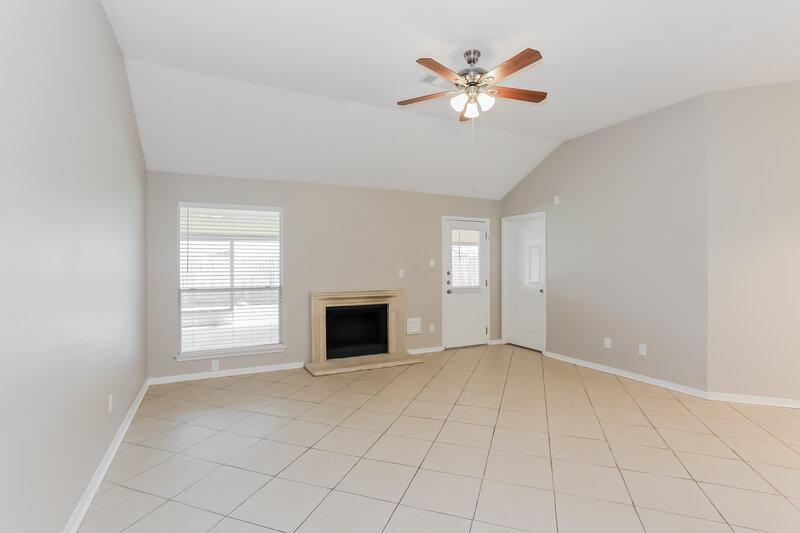 1,960/Mo, 3023 Killdeer Ln Humble, TX 77396 Living Room View
