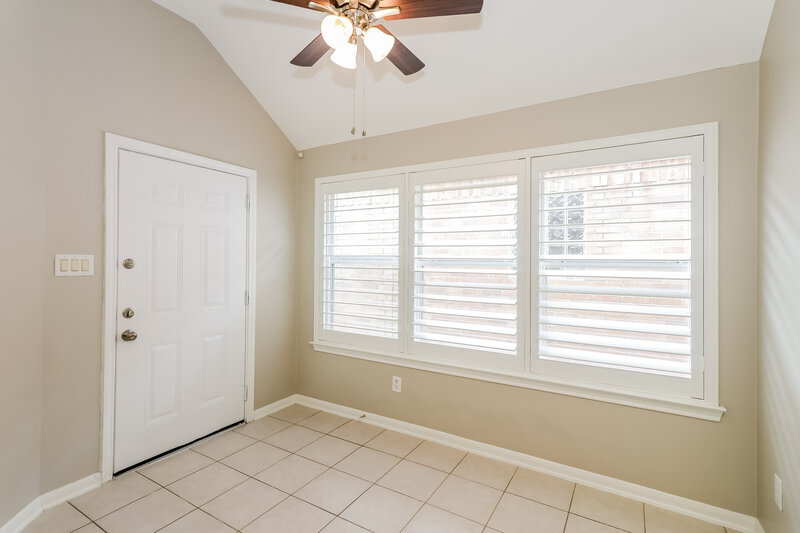 2,290/Mo, 12103 Lakewood Villa Dr Tomball, TX 77377 Bedroom View 3