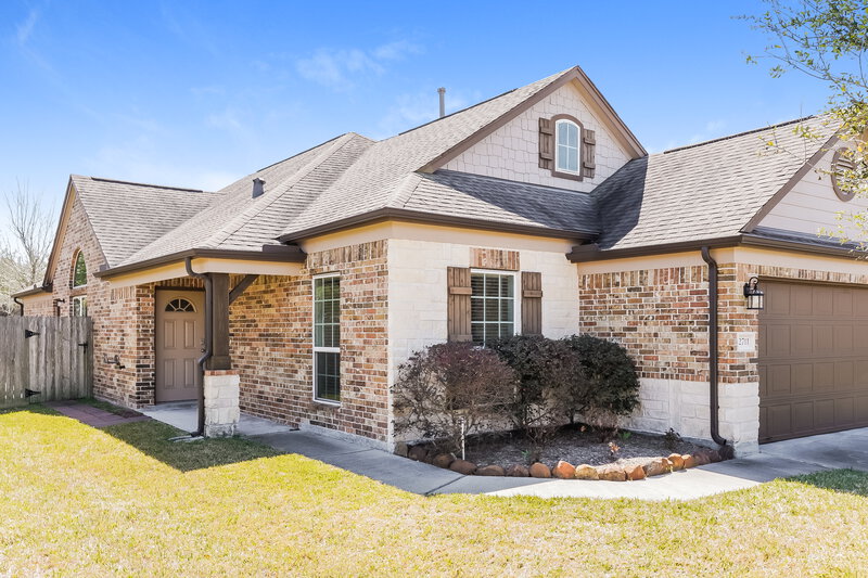 2,285/Mo, 2711 Finwood Dr Rosenberg, TX 77471 External View