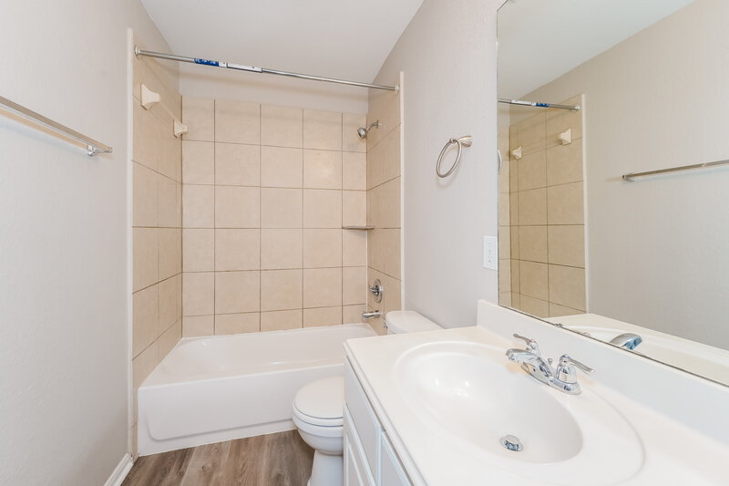 2,140/Mo, 4930 Jarl Ct Katy, TX 77449 Bathroom View