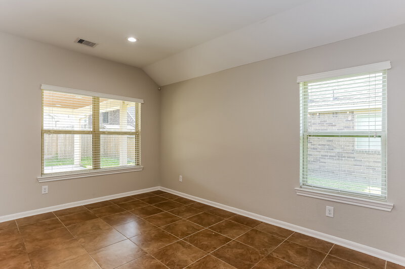 2,305/Mo, 6922 Hunters Way Ln Baytown, TX 77521 Bedroom View