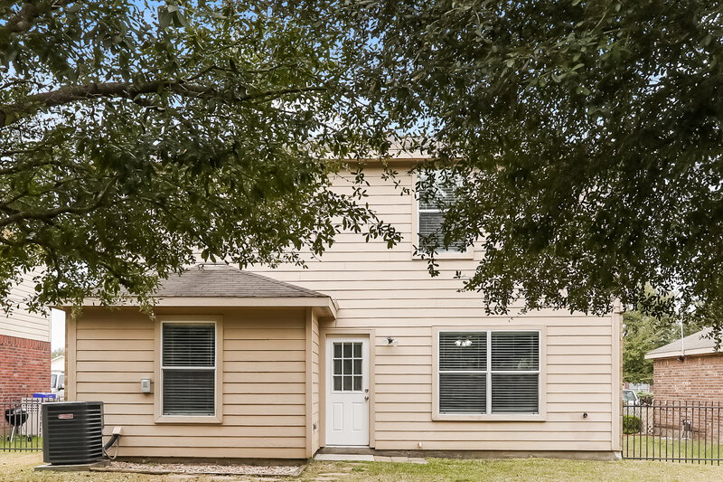 2,075/Mo, 28930 Rio Grande River Dr Spring, TX 77386 Rear View