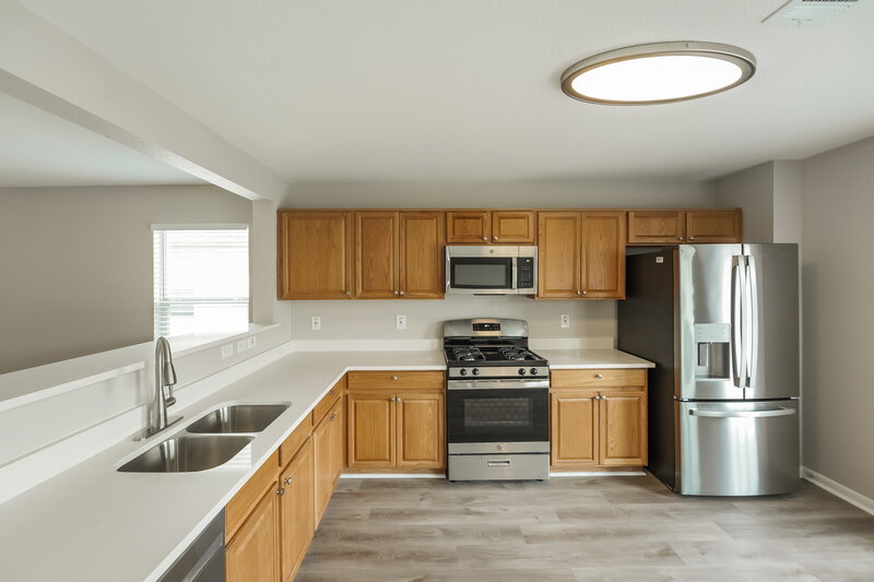 2,795/Mo, 20527 Hillsdale Park Dr Cypress, TX 77433 Kitchen View 2