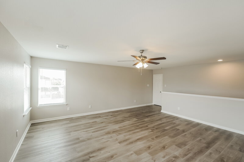 2,795/Mo, 20527 Hillsdale Park Dr Cypress, TX 77433 Loft View