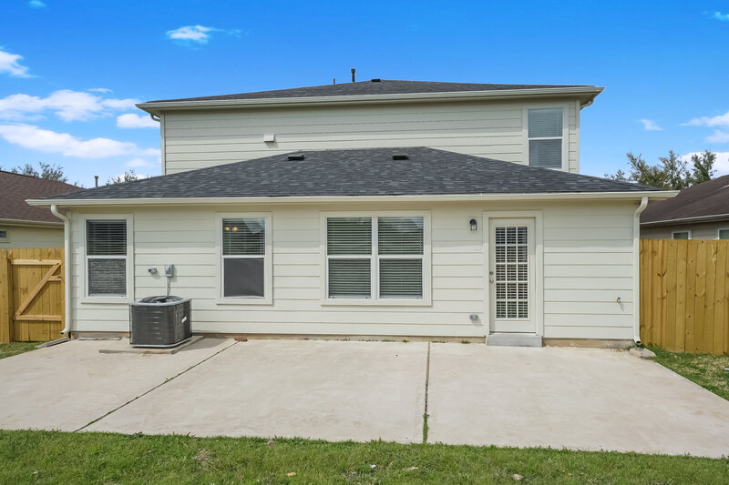 2,795/Mo, 20527 Hillsdale Park Dr Cypress, TX 77433 Rear View