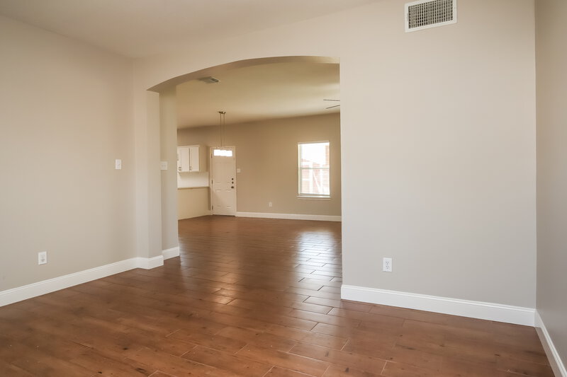 3,130/Mo, 2523 Flycatcher Cove Dr League City, TX 77573 Living Room View