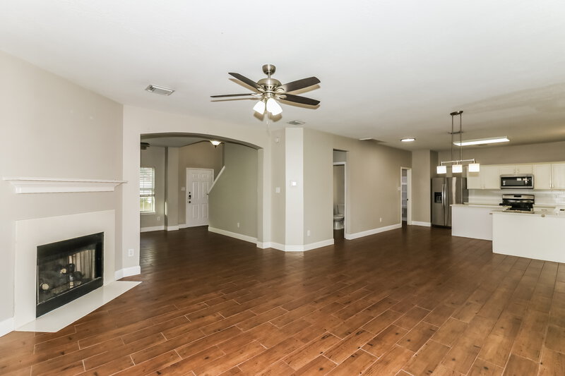 3,005/Mo, 2523 Flycatcher Cove Dr League City, TX 77573 Dining Room View