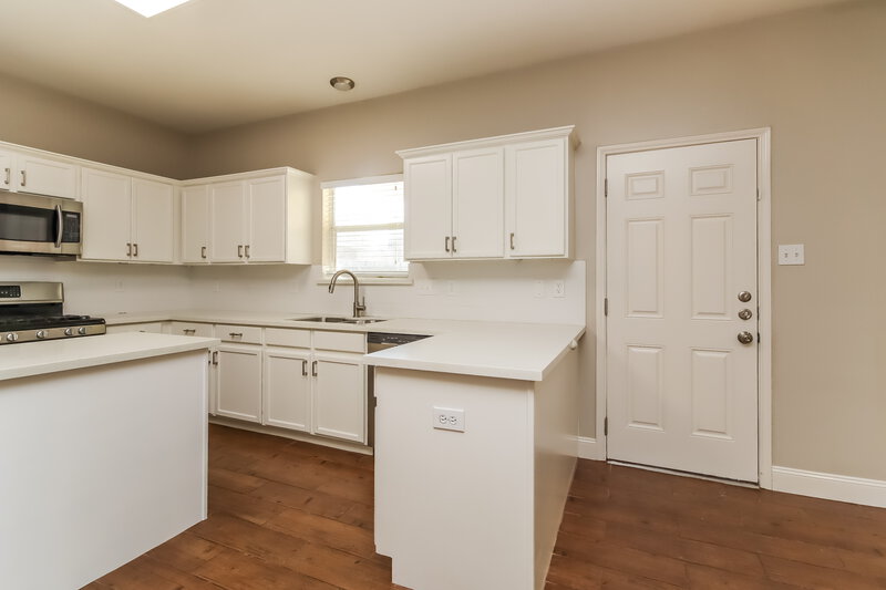 3,130/Mo, 2523 Flycatcher Cove Dr League City, TX 77573 Kitchen View 2