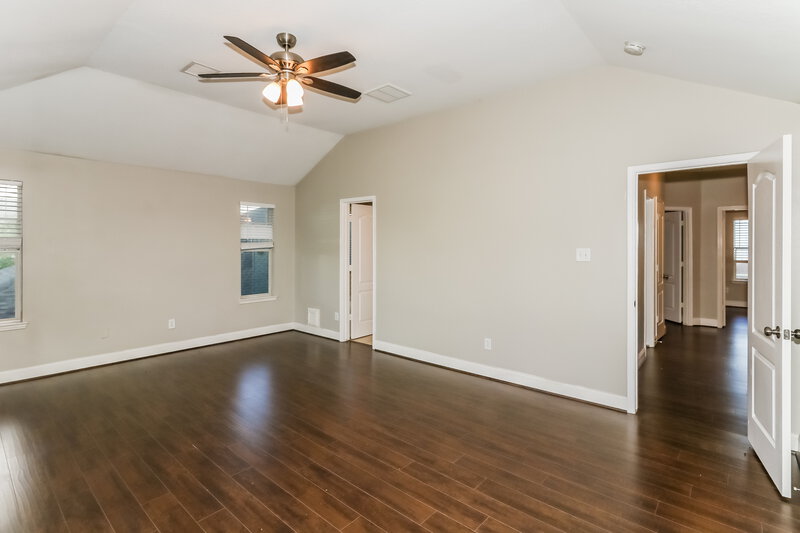 3,005/Mo, 2523 Flycatcher Cove Dr League City, TX 77573 Main Bedroom View 2
