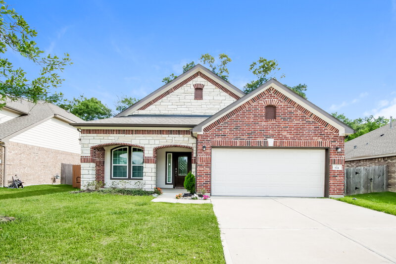 2,215/Mo, 614 Companion Dr Crosby, TX 77532 External View