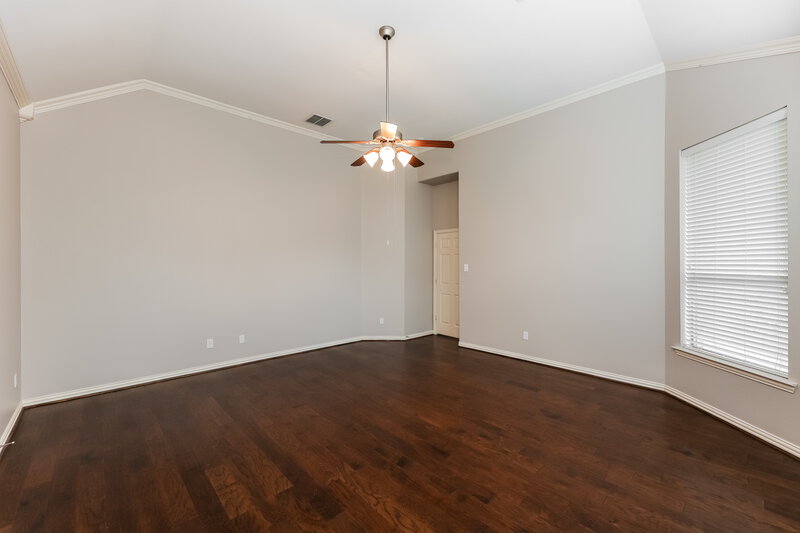 2,945/Mo, 28235 Chalet Park Dr Katy, TX 77494 Main Bedroom View 2