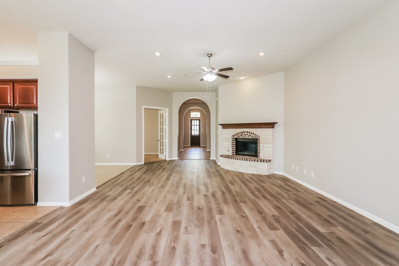 2,905/Mo, 29023 Oldfield Ct Katy, TX 77494 Living Room View 2