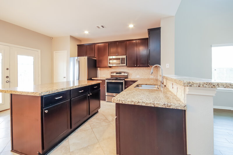 2,495/Mo, 16831 Marlin Spike Way Crosby, TX 77532 Kitchen View 3