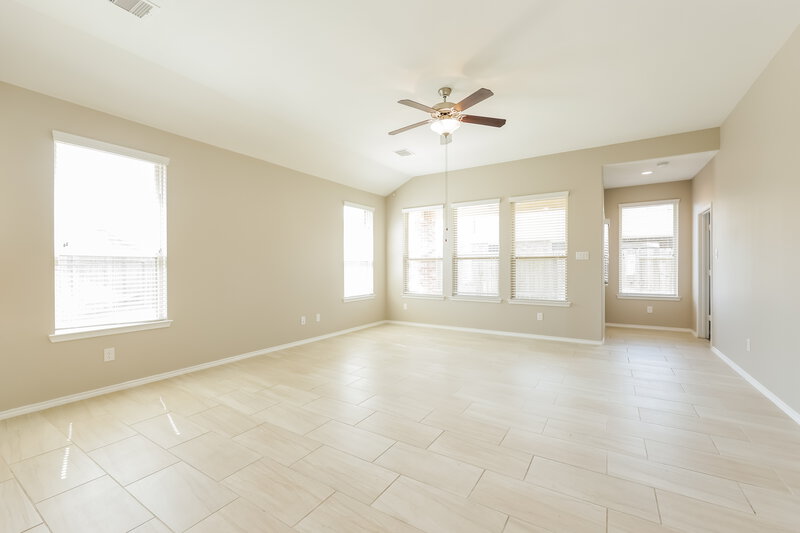 2,905/Mo, 5647 Claymore Meadow Ln Spring, TX 77389 Living Room View
