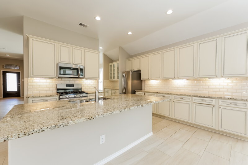 2,905/Mo, 5647 Claymore Meadow Ln Spring, TX 77389 Kitchen View 4
