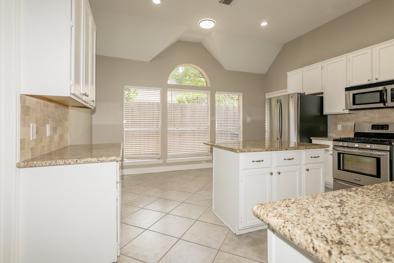 2,565/Mo, 25007 Burgh Castle Dr Spring, TX 77389 Kitchen View 2
