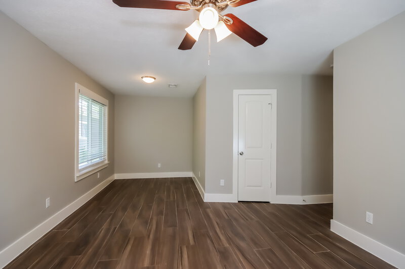 2,355/Mo, 18154 Windy Oaks Ct Porter, TX 77365 Main Bedroom View 2