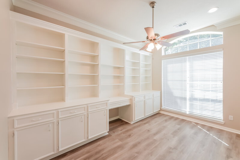 2,340/Mo, 10522 Wind Walker Trl Houston, TX 77095 Bedroom View 3