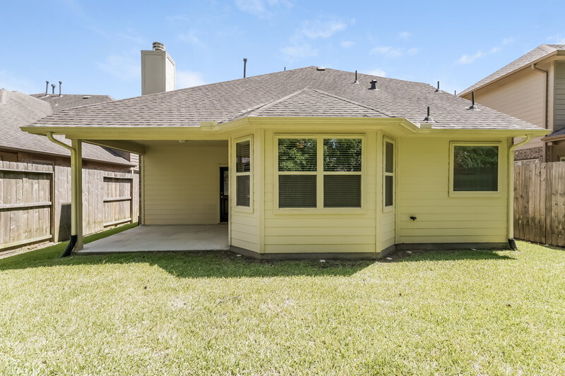 2,450/Mo, 7470 Casita Dr Magnolia, TX 77354 Rear View